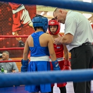 Краевые официальные спортивные соревнования по боксу на призы почетного гражданина города Изобильного, тренера высшей категории Ивана Максимовича Окунева.