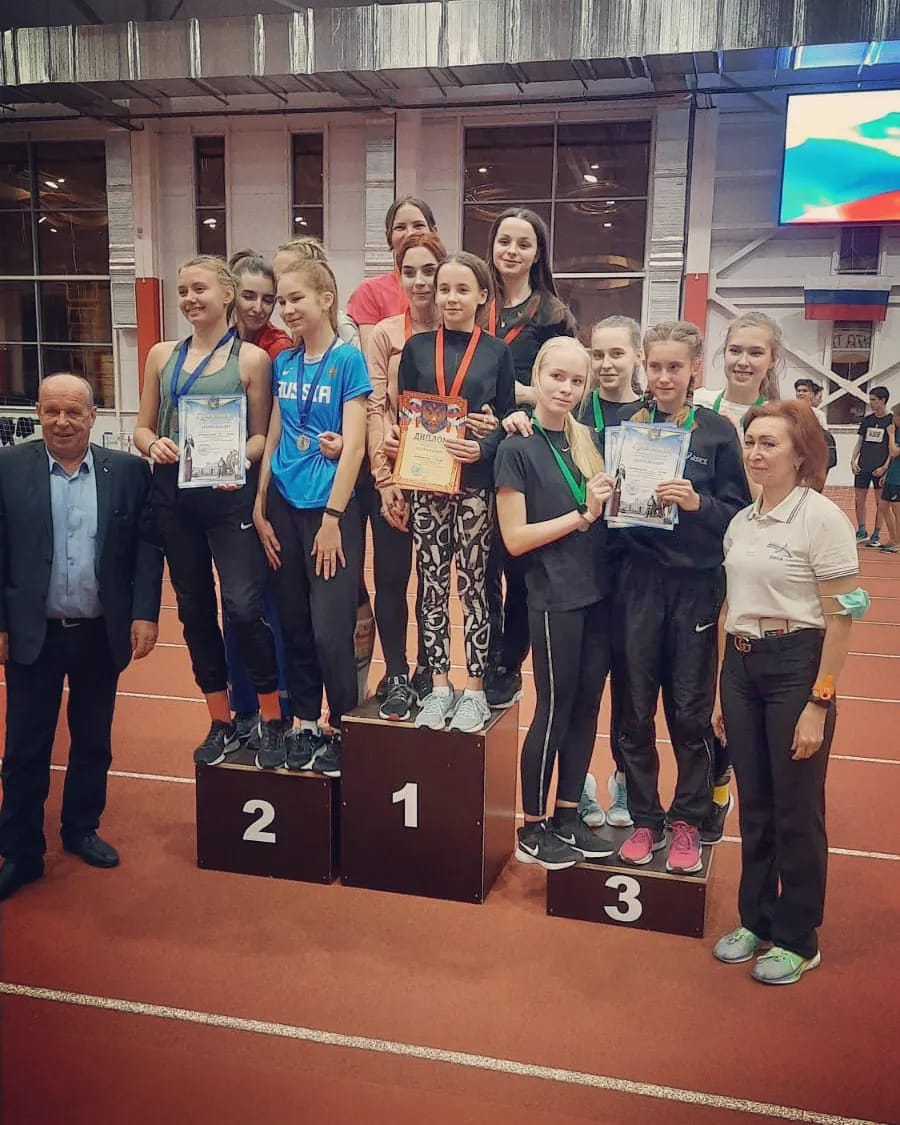  первенство Ставропольского края на призы ГБУ СК "СШОР по лёгкой атлетике" в помещении среди юношей и девушек до 18 лет. 